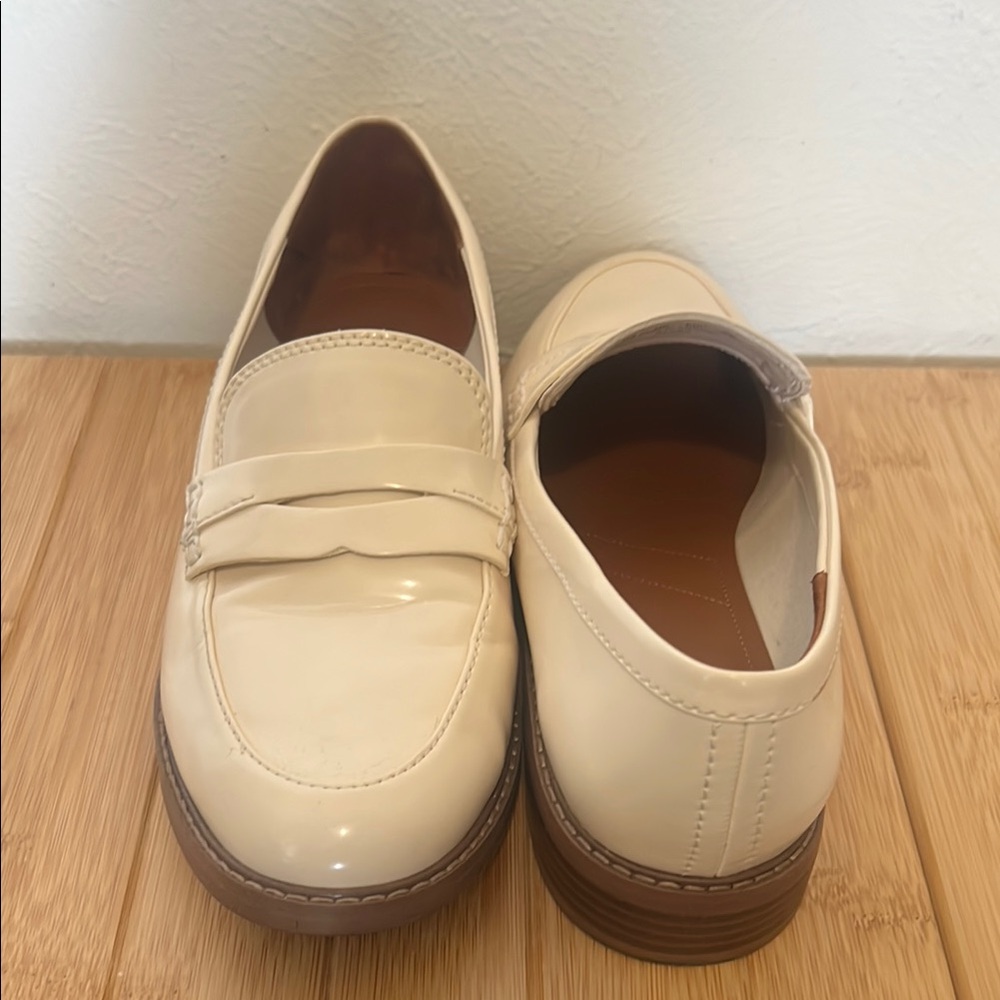 Women’s Cream Loafers